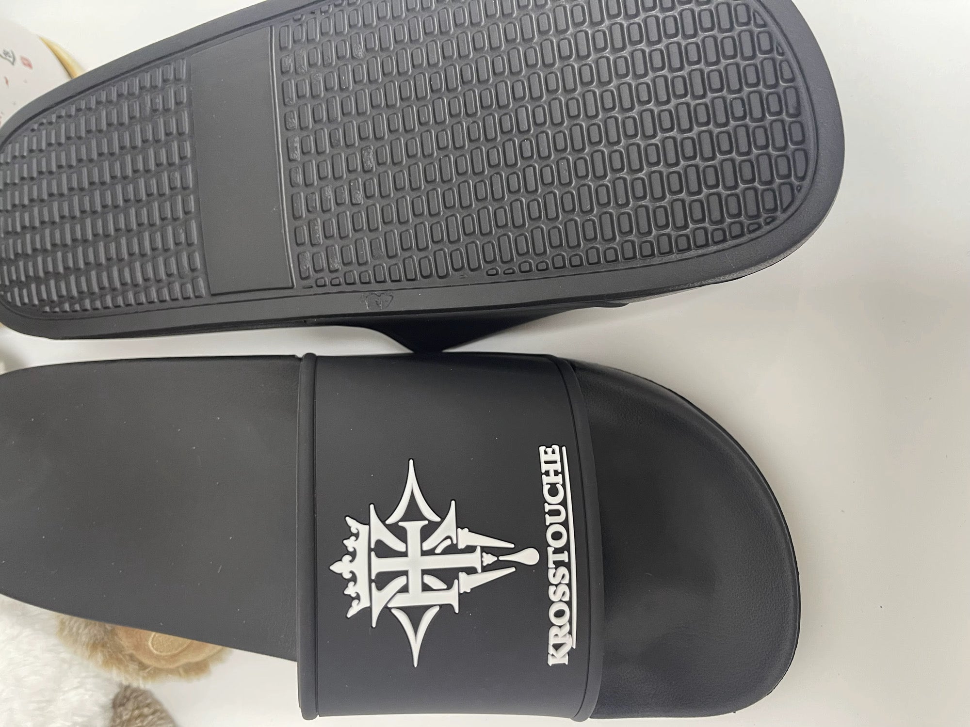 KROSSTOUCHE® Signature Black Slides – Premium Luxury Unisex Slides