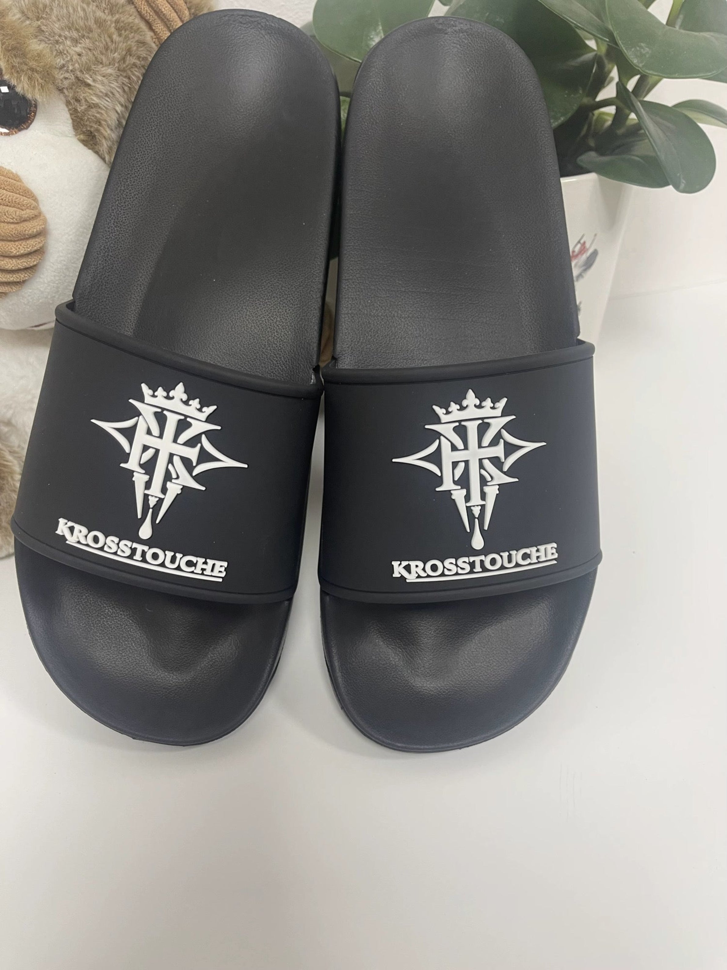 KROSSTOUCHE® Signature Black Slides – Premium Luxury Unisex Slides
